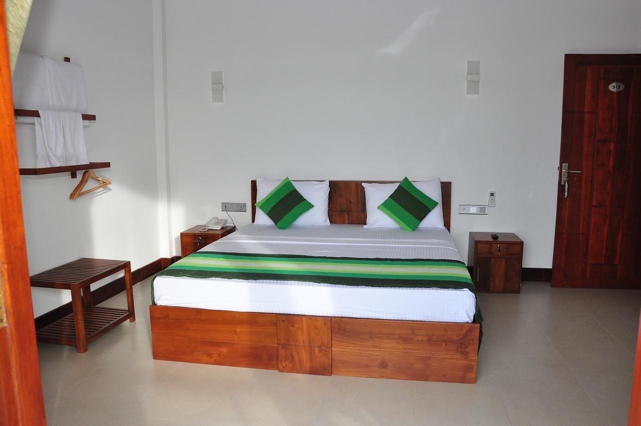 Green View Resort - Anuradhapura Dış mekan fotoğraf