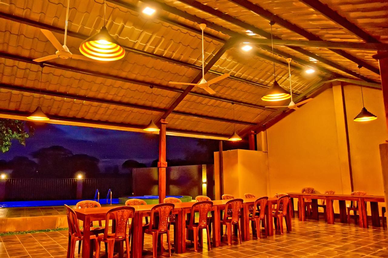 Green View Resort - Anuradhapura Dış mekan fotoğraf