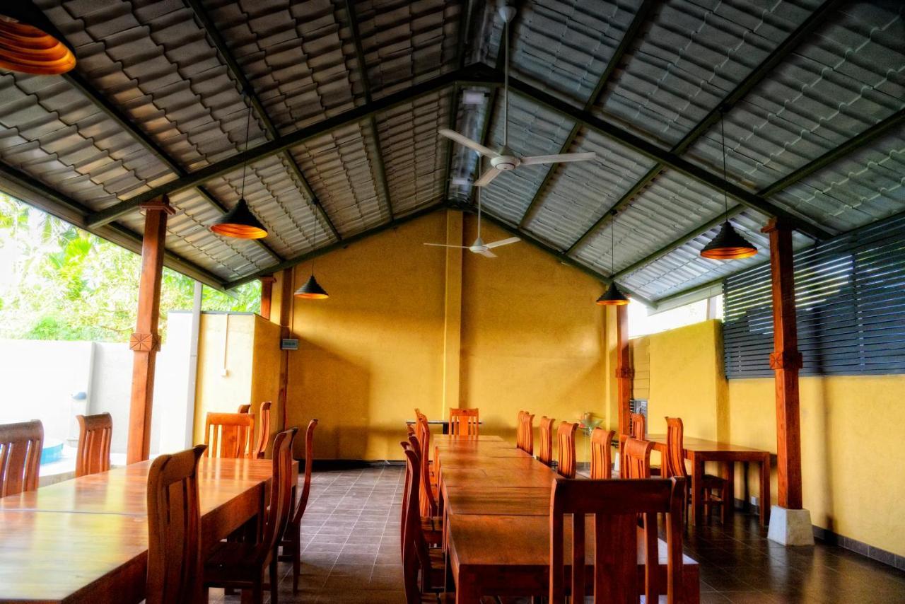 Green View Resort - Anuradhapura Dış mekan fotoğraf